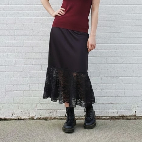Vintage Dresses & Skirts - Vintage Black Lace Slip Midi Skirt Lingerie 1990s Size Small Goth Whimsigoth